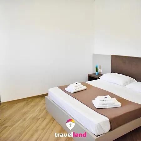 Monolocale E Bilocale Hookipa, Vista Mare! Holiday home *